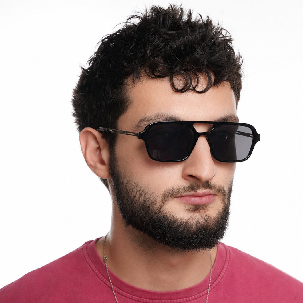 Titan - Noir
